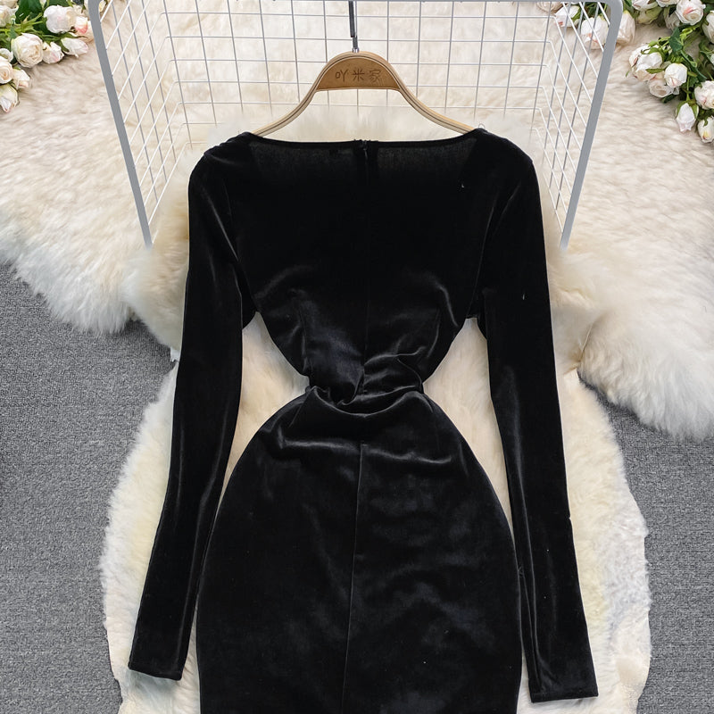 Black Velvet Long Sleeve Dress Sexy Dress HZ1023
