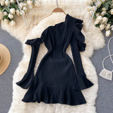 Black One-Shoulder Long-Sleeved Dress Fashion Dress HZ1023