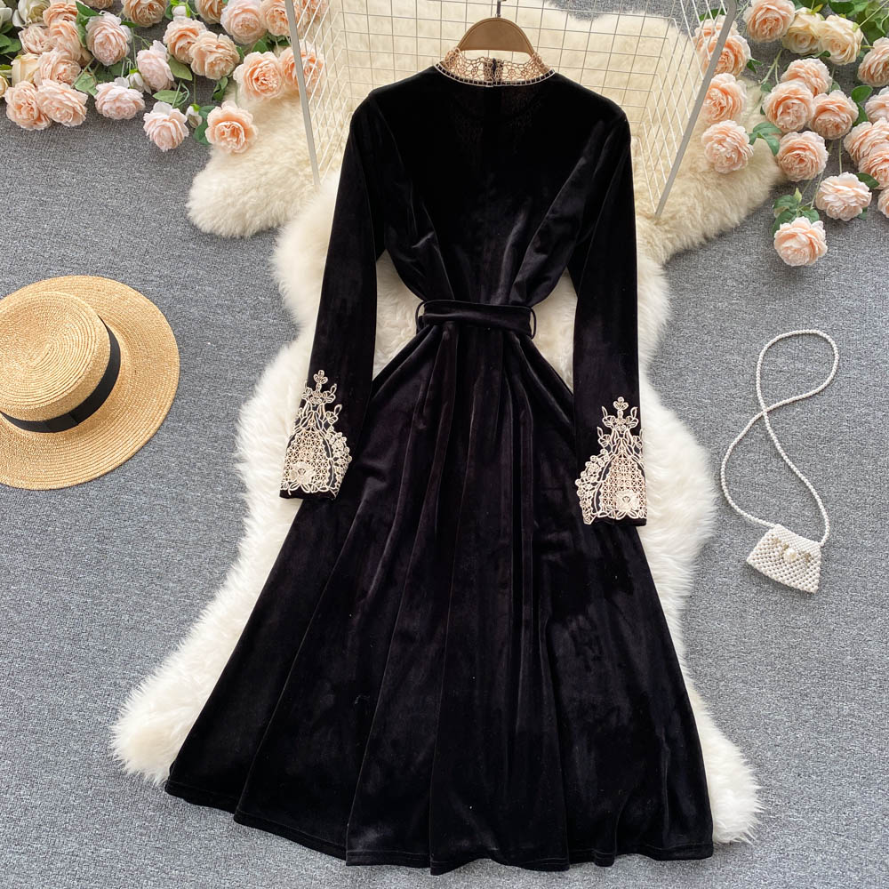 Black Velvet Lace Long Sleeve Dress Fashion Dress HZ1023