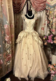 Champagne Vintage Elegant Exquisite Beaded Lace Long Satin Tulle Ball Gown Evening Dress HZ1023