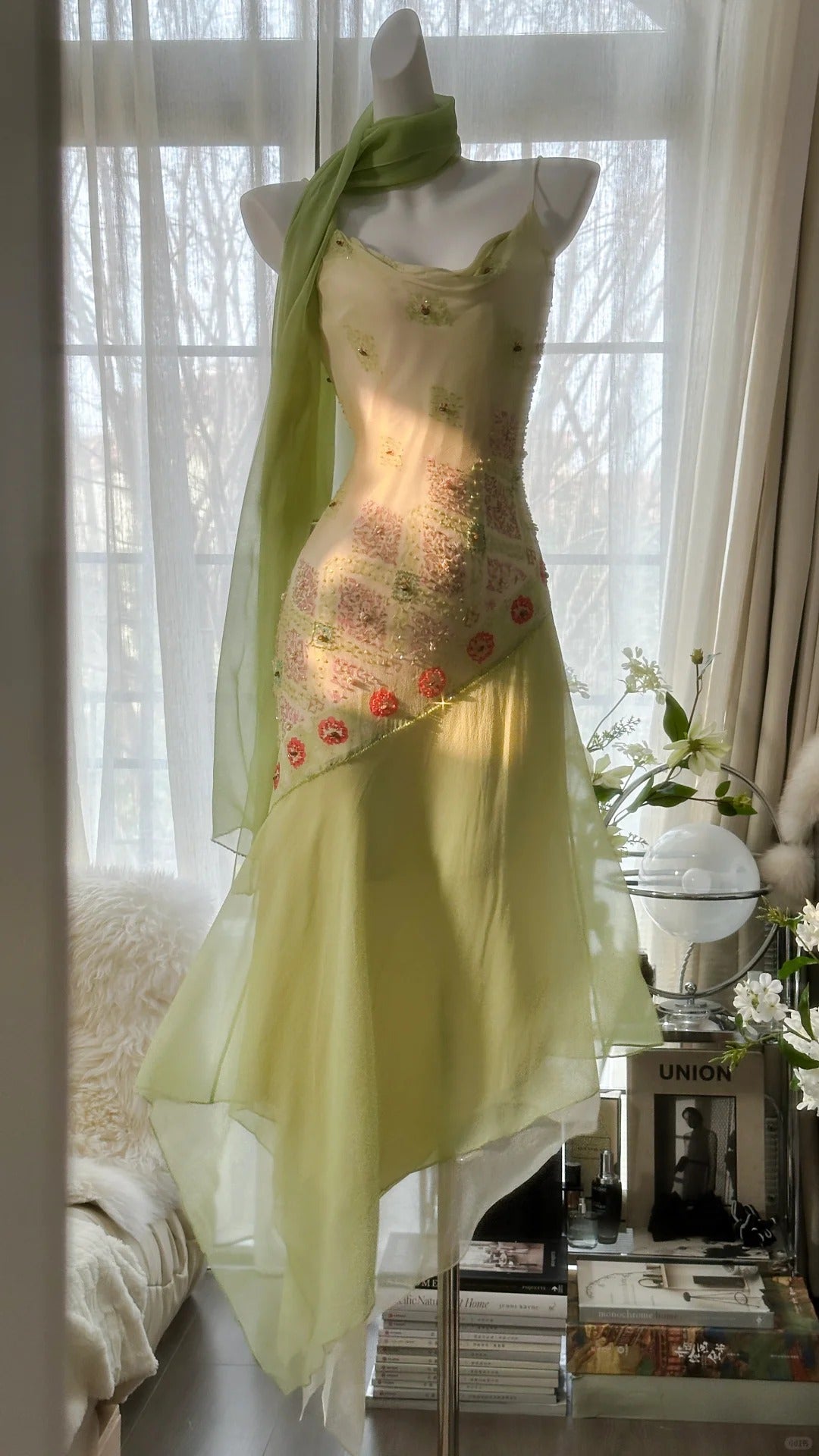 Green Elegant Romantic Delicate Floral Beading Spaghetti Strap Long Chiffon Homecoming Ball Gown Evening Dress Birthday/Wedding Guest/Holiday Party Dress Prom Dress HZ1023