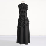 French Retro-Style Niche Walking Show 2025 Summer New Round-Neck Sleeveless Design Long Three-Dimensional Floral Dress 68HZ