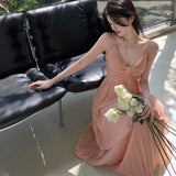 Sweet And Sexy Hanging Neck Sling Dress Summer Temperament High-End Seaside Holiday Dress Waist 100 Folded Skirt 68HZ