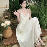 High-Level Temperament Niche Design V Tie Dress Pure Lusty Sexy Back Dress Woman 68HZ