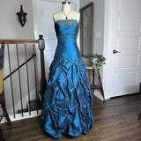 Blue Vintage Elegant Exquisite Beading Long Satin Floor Length Ball Gown Evening Gown Party Dress HZ1023