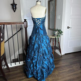 Blue Vintage Elegant Exquisite Beading Long Satin Floor Length Ball Gown Evening Gown Party Dress HZ1023
