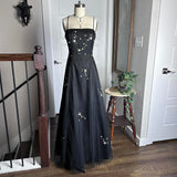 Black vintage fashion elegant exquisite beaded floral spaghetti straps long A-line satin tulle ball gown evening dress party dress prom dress HZ1023