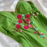 Grass Green Exquisite Floral Embroidery Spring Fairy Retro Fashion Spaghetti Strap Midi satin Ball Gown Evening Dress Birthday Party Dress Prom Dress HZ1023