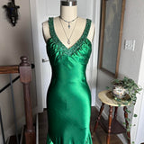 Green Shiny Vintage Fashion Sexy V-neck Rhinestone Bodycon Long Satin Backless Formal Prom Dress Evening Dress Party Dress HZ1023
