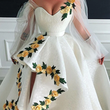 White yellow three-dimensional flower heart-shaped neckline long ball gown evening dress wedding dress HZ1023