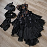 Black Delicate Embroidery Floral Applique Long Spaghetti Straps Elegant Ruffle Satin Ball Gown Evening Dress Party Dress HZ1023