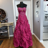 Pink Gorgeous Vintage Elegant Exquisite Beaded Long Satin Ball Gown Evening Dress Quinceanera Formal Dress HZ1023