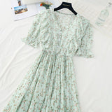 The new waist is slim, and the long skirt fairy is super fairy HZ1023