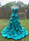 Green Gorgeous Vintage Strap Long Elegant Satin Pleated Ball Gown Evening Dress HZ1023