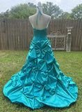 Green Gorgeous Vintage Strap Long Elegant Satin Pleated Ball Gown Evening Dress HZ1023
